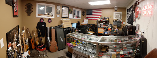 Auburn Guitar
