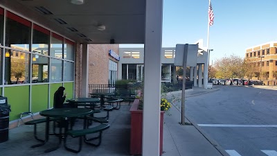Photos of Lincoln Square Mall