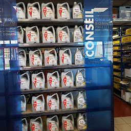 Photo n°7 de Autodistribution à Bourgoin-Jallieu (Magasin d'accessoires pour poids lourds)