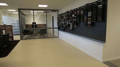 car-dealer