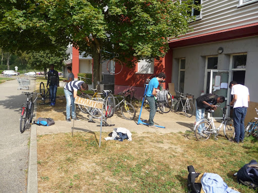 Les Bikers - Thumbnail