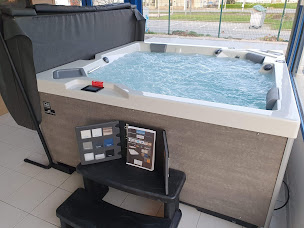 Photo n°3 de Action Piscines Services à Saverdun (Entreprise de construction)