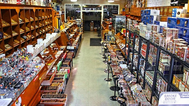 Mom's Cigar Warehouse