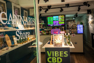 Photo n°21 de Vibes CBD SHOP à Saint-Tropez (Magasin de cannabis)