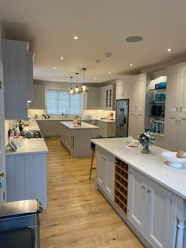 Current UK Electrical - Visual