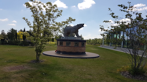 Polar Bear Memorial - Thumbnail
