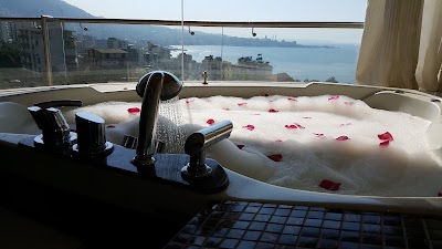 Photos of Hollywood Inn Hotel