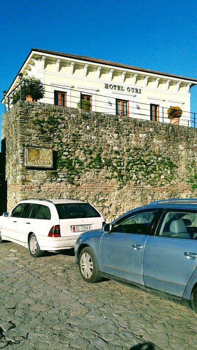 HOTEL GURI