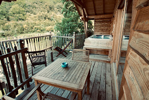 Photo n°1 de Aura Cabana - Cabane spa dans le Gard à Saint-André-d'Olérargues (Chambre d'hôtes)