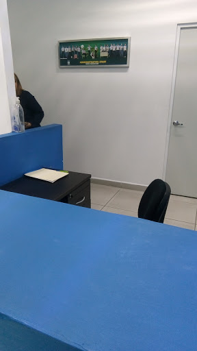 Bicultural School GRINDER - Visual