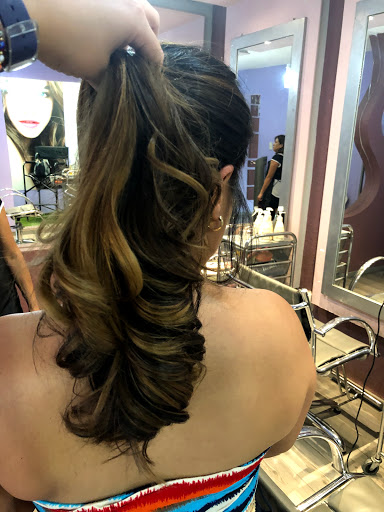 Verónica Méndez ALTA PELUQUERIA