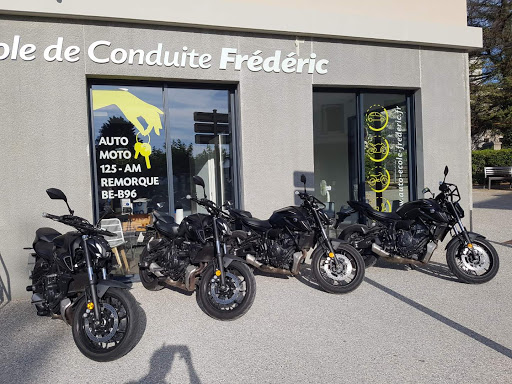 Photo de MONT D'OR CONDUITE à Civrieux (01390)