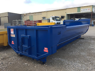 Photo n°6 de CMB Industrie à Saint-Étienne-de-Saint-Geoirs (Atelier de carrosserie automobile)