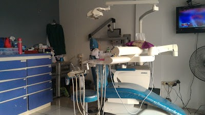Photos of Praktek Dokter Gigi Drg Mohamad Wahyu Nazly