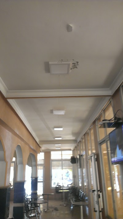 Photos of Caf&eacute; Annakhil