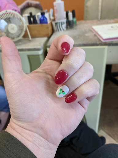 Nails 31 - Visual