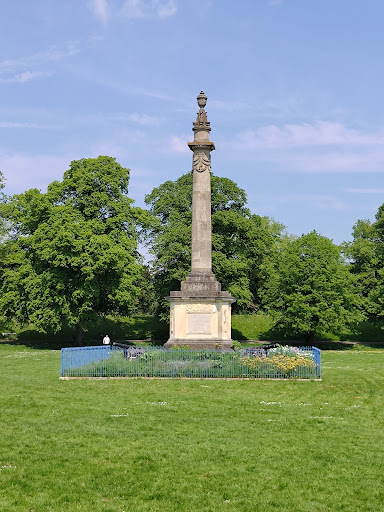 Castle Green - Visual
