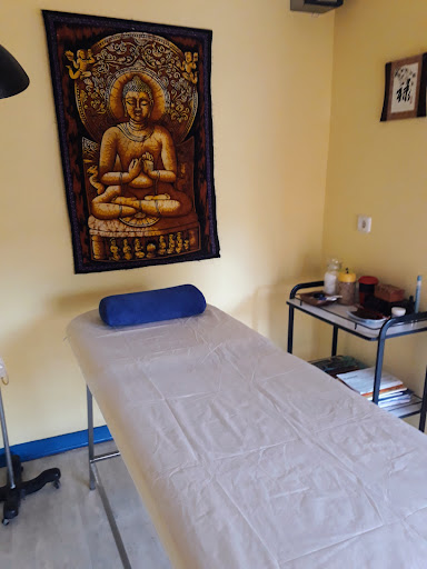 Centre De Quiromassatge i Acupuntura.