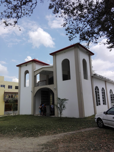 Iglesia El Divino Maestro