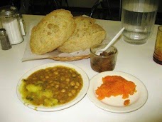 Munir Halwa Puri sheikhupura