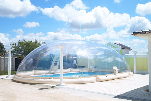 Photo n°5 de Abris Dôme jessica à Crépy-en-Valois (Magasin de matériel pour piscines)