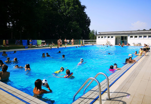 Photo de Piscine d'Arnac-Pompadour (Communauté de communes du Pays de Lubersac-Pompadour)