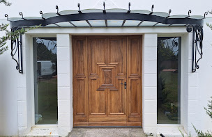 Photo n°10 de Artisan Menuisier Agenceur - Florian LAGÜE à Bias (Menuisier)