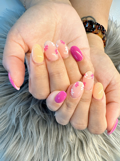 YO Nails Spa - Thumbnail