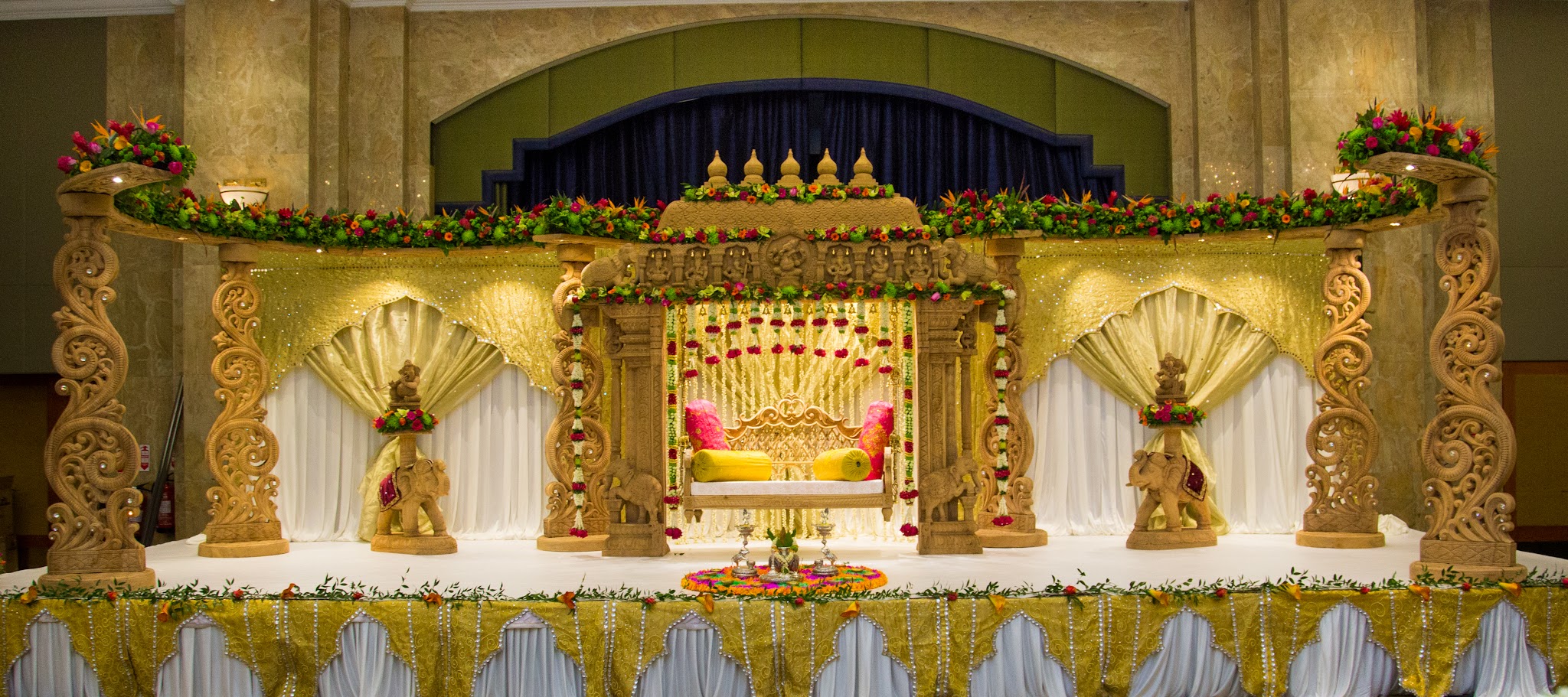 Party Paradise Decor - Decorators - photo 1