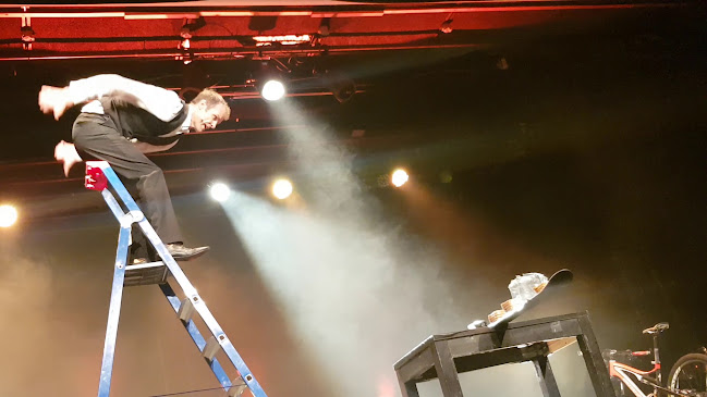 Opinii despre L'Avant-Scène în Orly - Organisateur d'événements