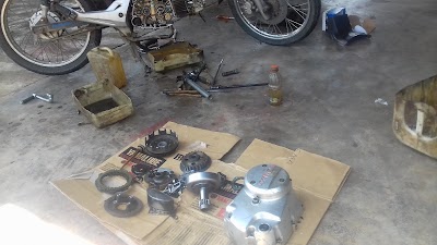 Photos of Bengkel Nasti Motor