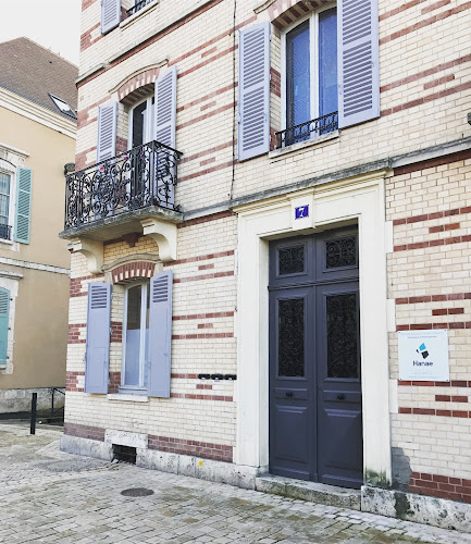 Avis sur Hanae à Chartres - Courtier d'assurances