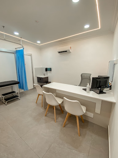 U.N.I Klinik Raub Pahang (Klinik Rawatan Sendi, Ketuat, Pembedahan Kecil, Pesakit Luar, Klinik Terbaik Raub Doktor Wanita)