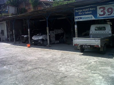 Photos of Bengkel Surya Winangun (Auto Body Shop)