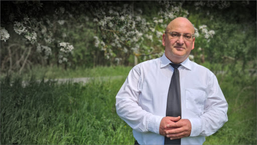 Trauerredner Jan Schackow - Visual