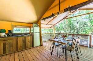 Photo n°17 de Camping Les Chênes Blancs | Pausado à Saint-Saturnin-lès-Apt (Agence de location de maisons de vacances)