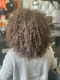 Photo n°37 de Atypik hair & Massage à Trignac (Centre de bien-être)