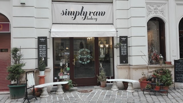 simply raw bakery