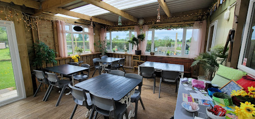 Alfresco cafe - Thumbnail