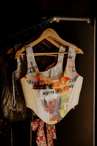 Dreamgirl Clothes - Thumbnail