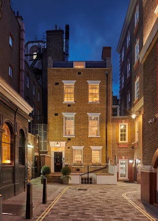 Great Scotland Yard Townhouse