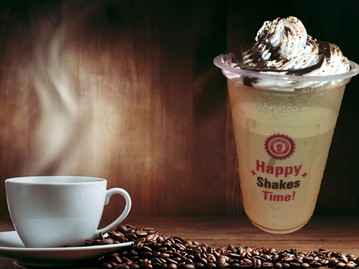 It’s time of the year when we all, as a collective body of caffeine addicts, switch from hot cups… post image