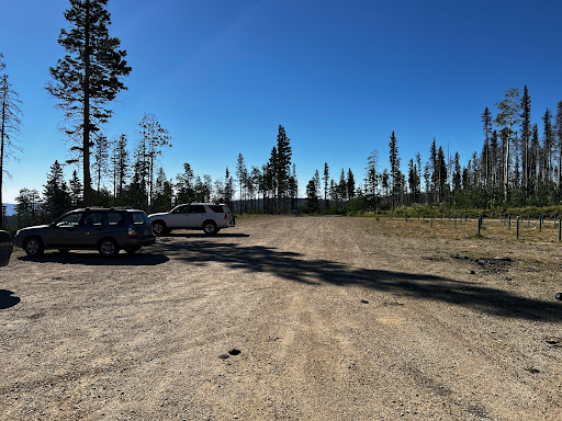 Serpent Lake Trail Head