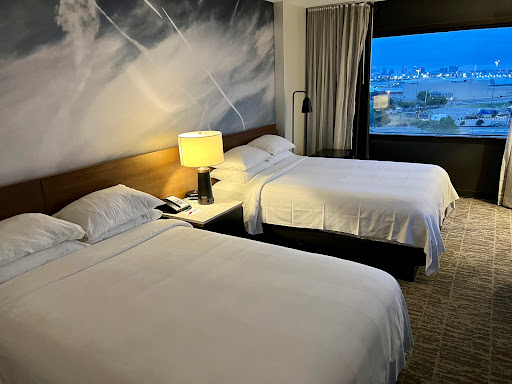 Newark Liberty International Airport Marriott - Thumbnail
