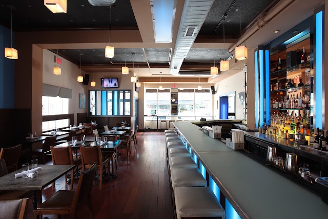 Chocolat Restaurant & Bar