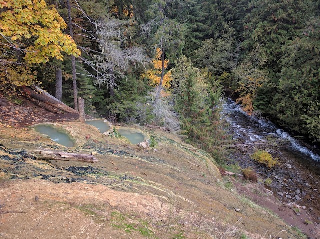 Umpqua Hot Springs