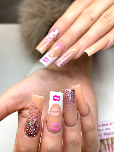 M&D Nails Ashton - Thumbnail