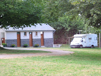 Aire naturelle Les FRAUX à Anglards-de-Salers