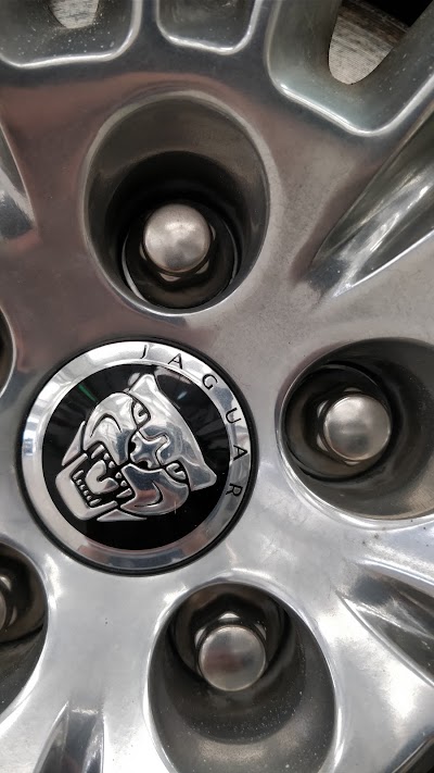 Photos of DMAA/Jaguar Land Rover Alg&eacute;rie