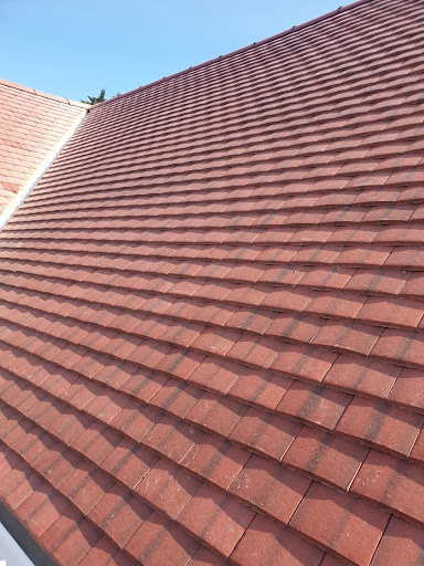 Stately roofing